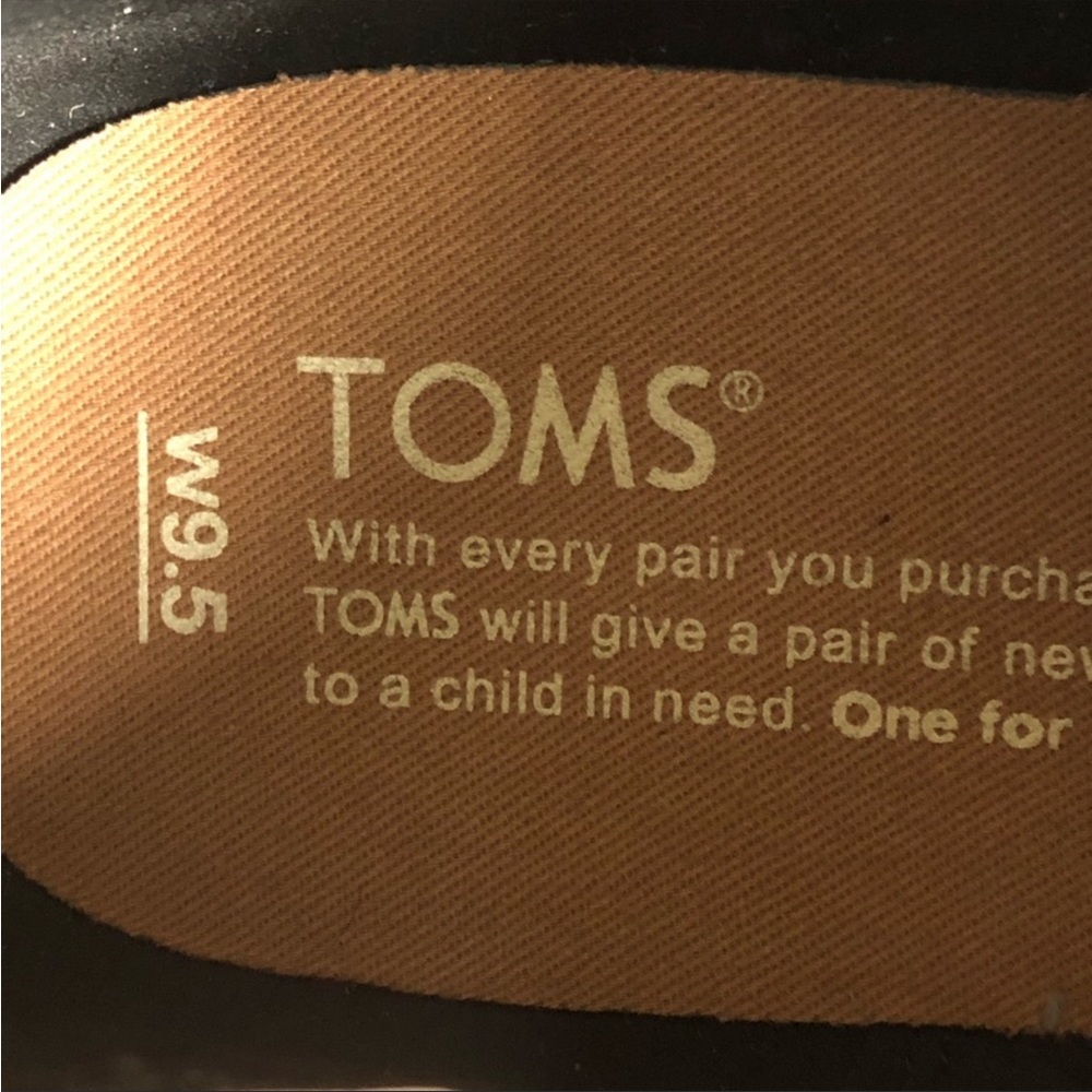 Toms Ankle Shoe 9.5 boot velvet velour EUC - Picture 5 of 6